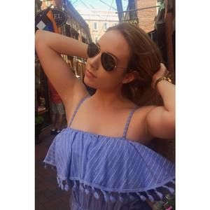 Meet your Posher, Alison